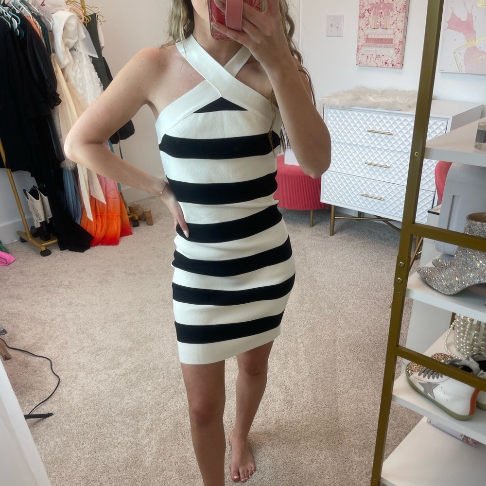 TJ Max dress. Size small. Never worn